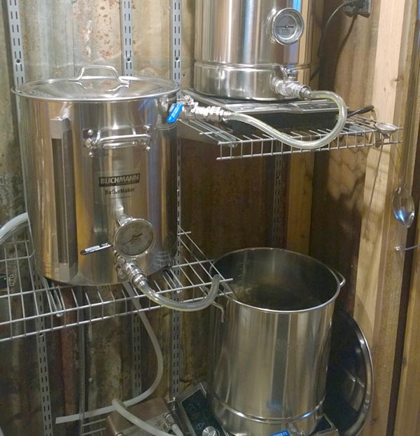 Dan Hoffman's Swamp Bar & Brewery