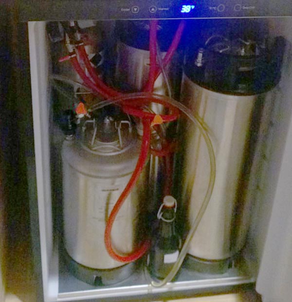 Dan Hoffman's Swamp Bar & Brewery