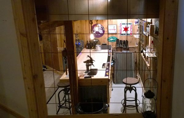 Dan Hoffman's Swamp Bar & Brewery