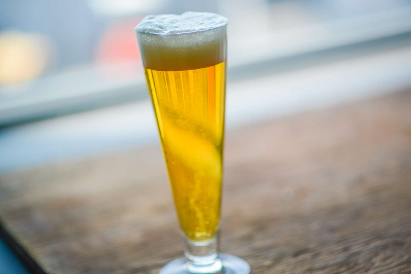 pale-light-lager-blond-beer-1440