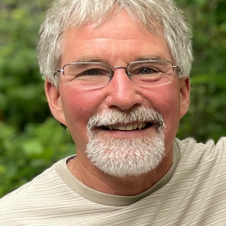 Mike Lentz headshot